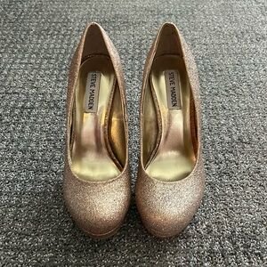 Steve Madden P-Roxi Gold Glitter - 7 1/2 Medium